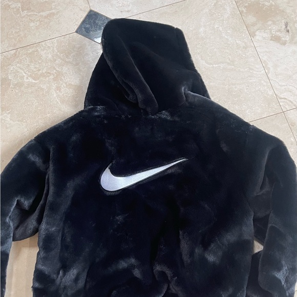 Nike New Womens Holiday Velveteen Sportswear Jacket - Picture 6 of 6